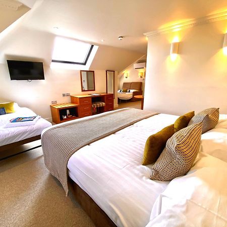 Stirrups Hotel Bracknell Buitenkant foto