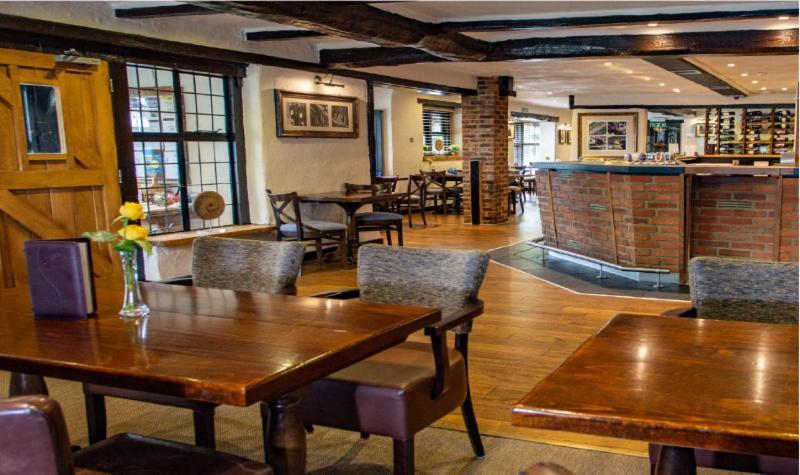Stirrups Hotel Bracknell Buitenkant foto