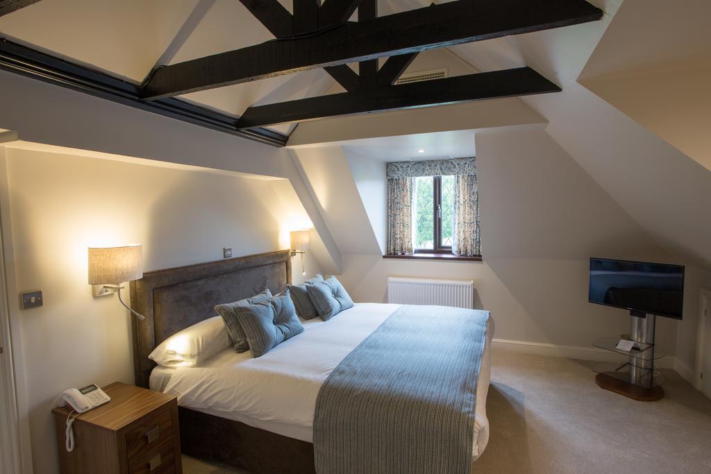 Stirrups Hotel Bracknell Buitenkant foto